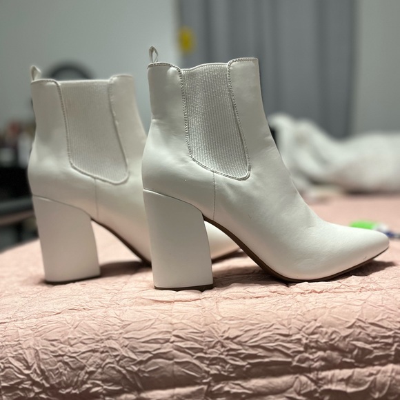 Sugar White Heeled Boots - Picture 2 of 5